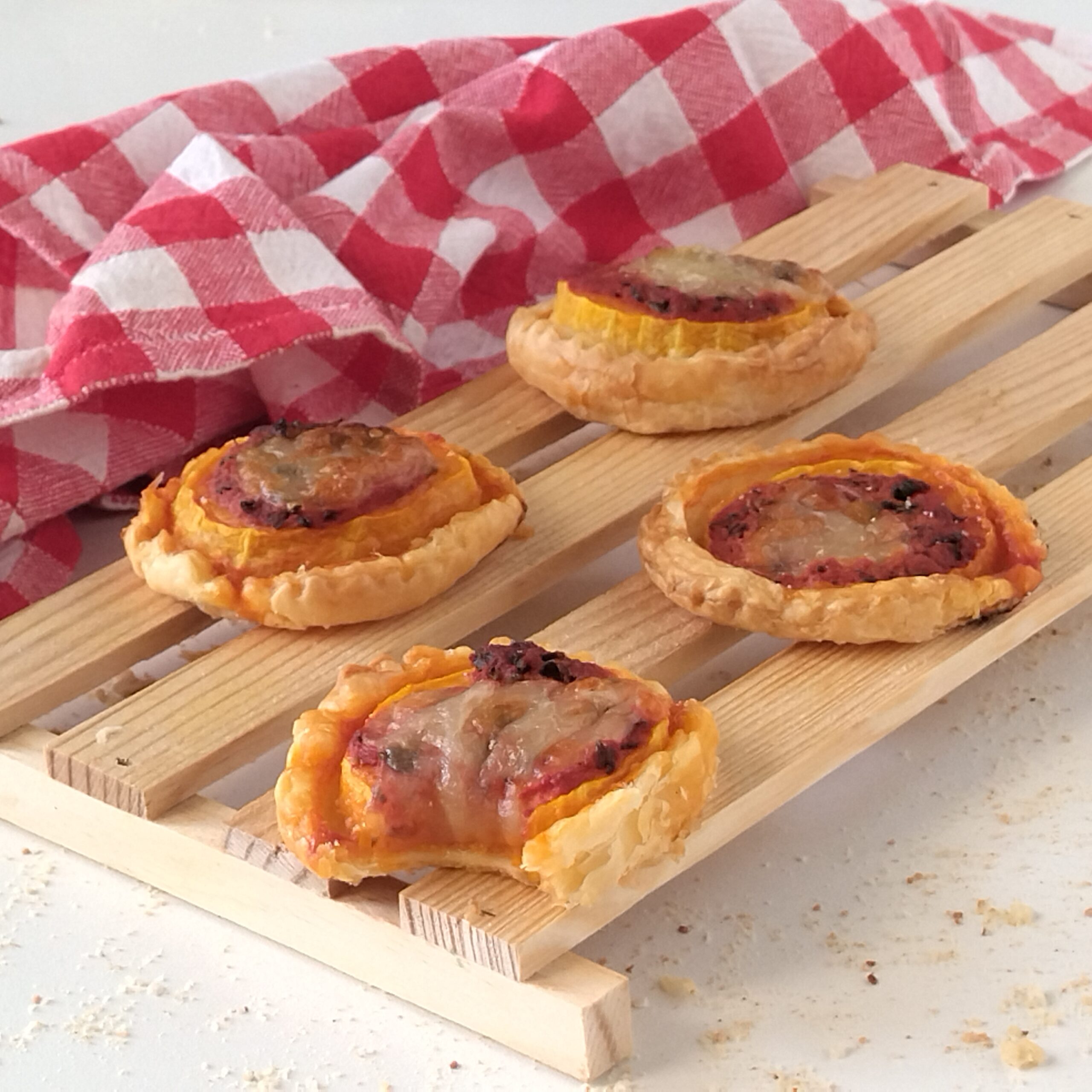Mini-pizzas à la citrouille avec pâte feuilletée