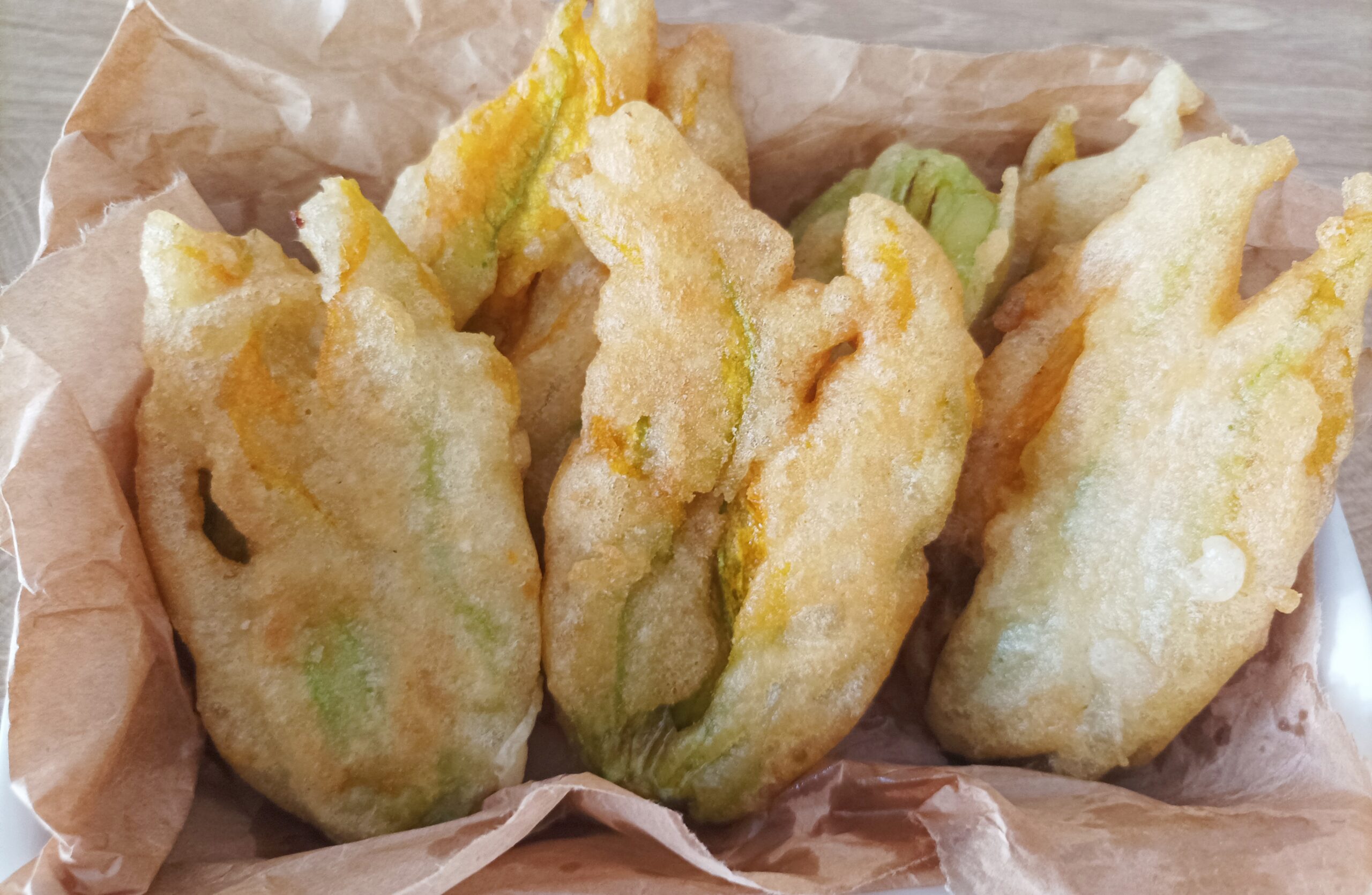 Fleurs de courgette frites