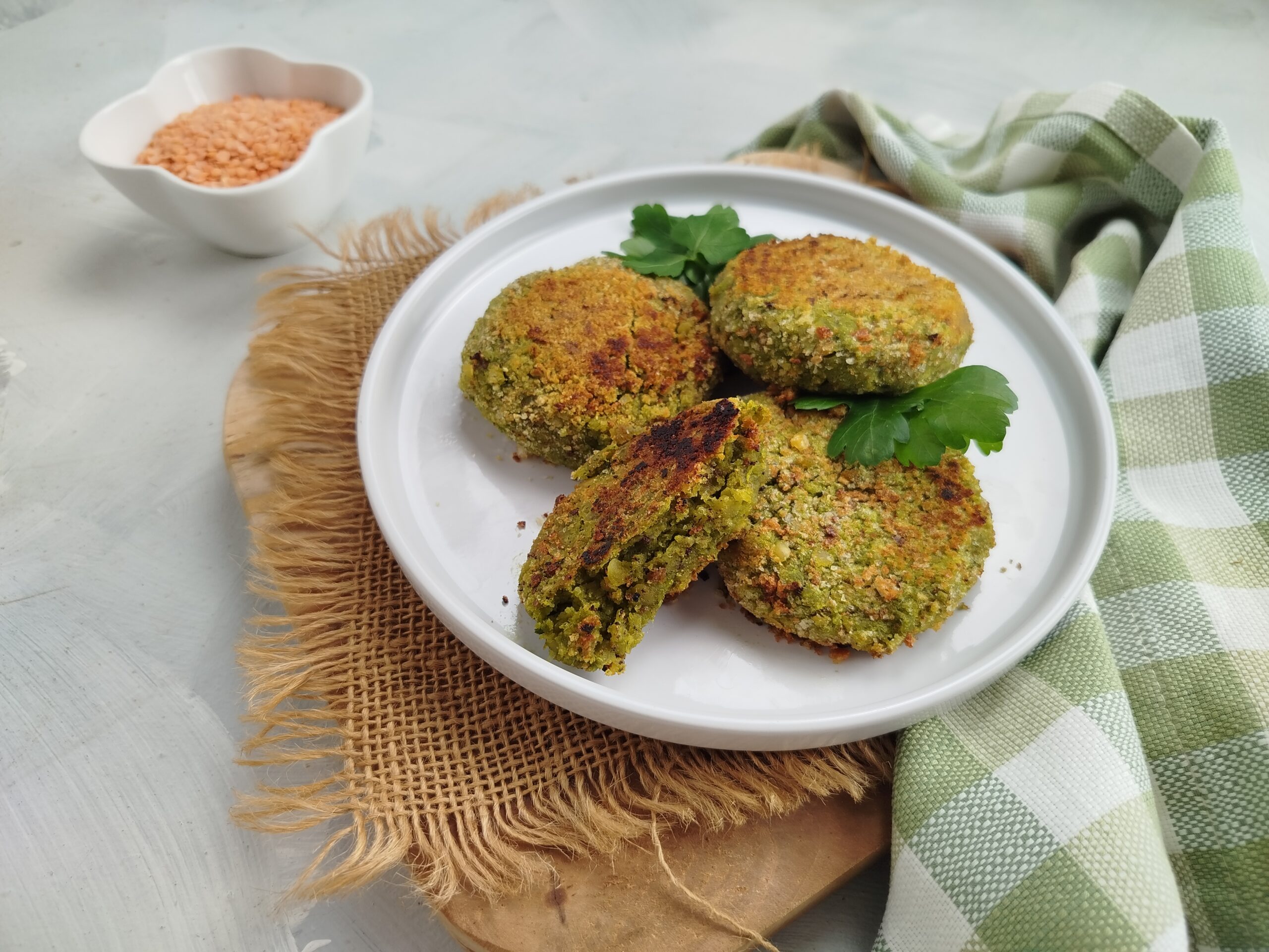 BURGER DE LENTILLES ET ÉPINARDS