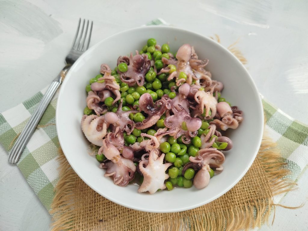 Poulpes avec petits pois