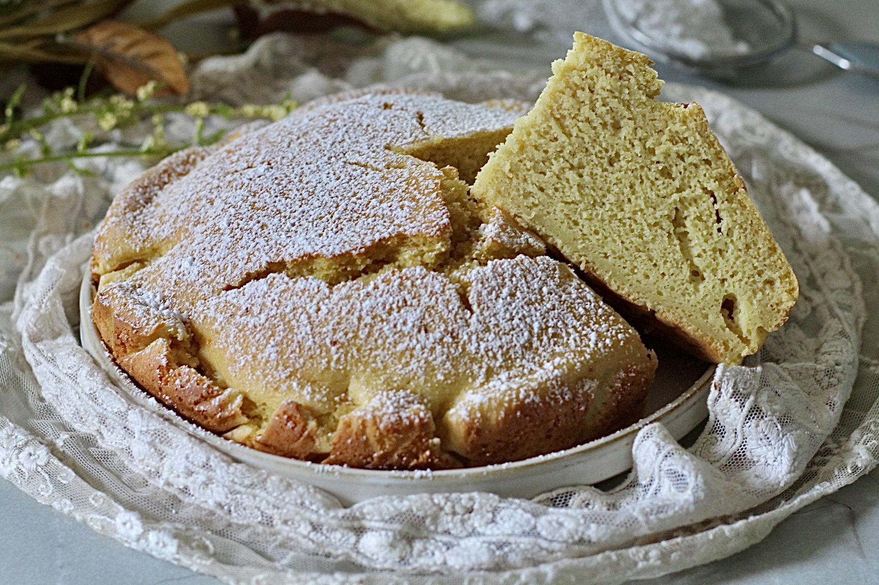 Gâteau aux pommes super moelleux, prêt en 5 MINUTES, mixez le tout et enfournez.