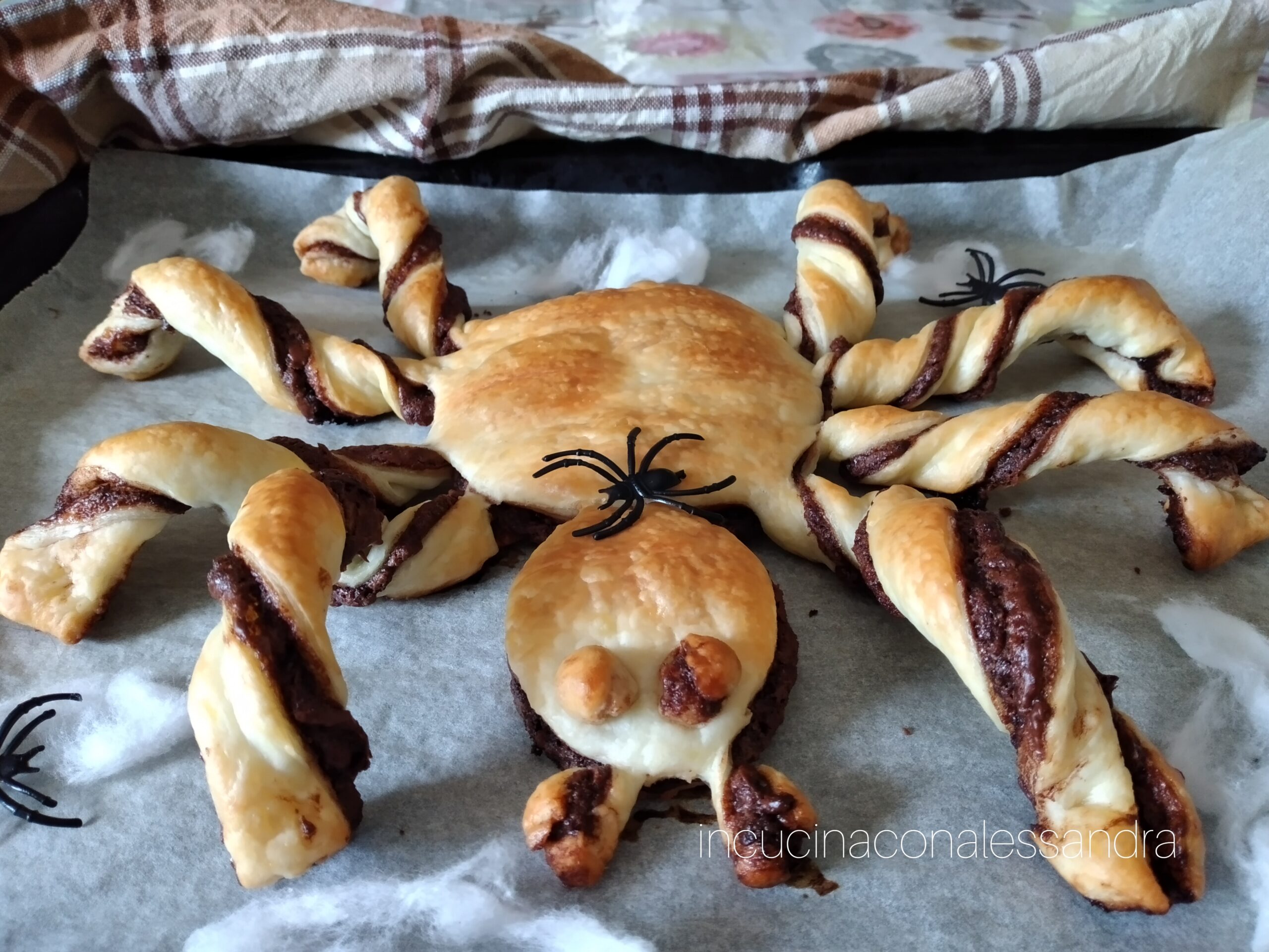 Araignée feuilletée d&rsquo;Halloween