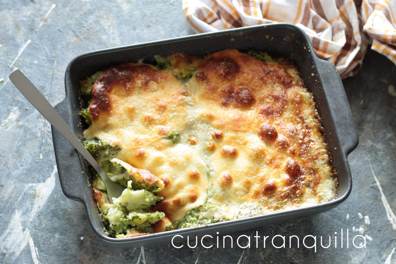 Gratin de brocoli et fromages
