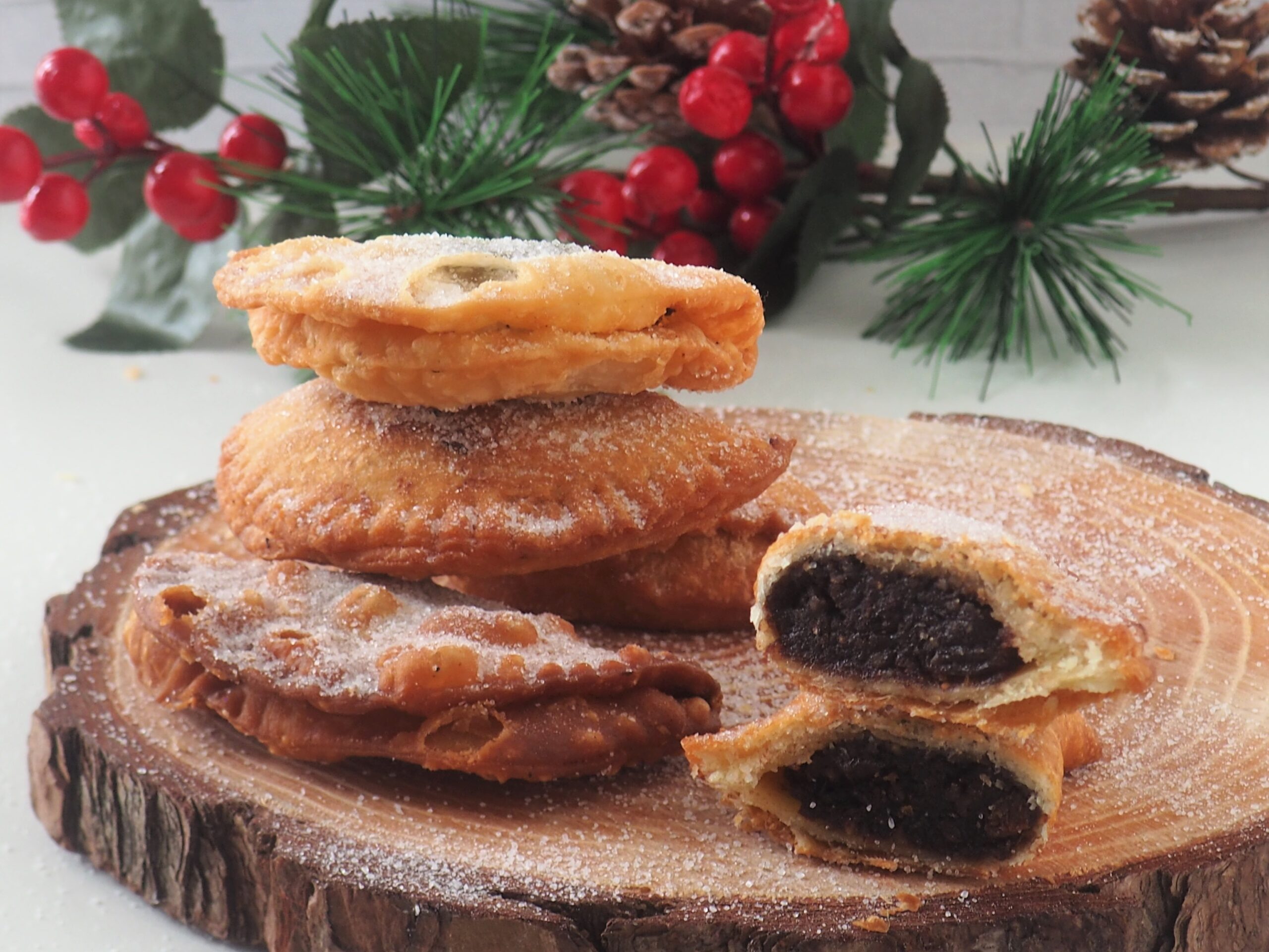 Panzerotti sucrés aux pois chiches et amandes