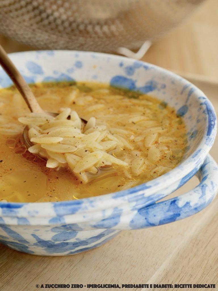 Pâtes avec bouillon de grondin