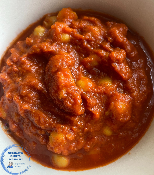 Pois chiches aux tomates épicées