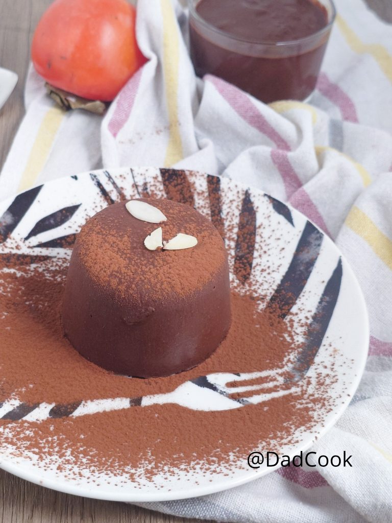 Pudding de Kakis et Cacao (Seulement 2 Ingrédients) : La Recette Sans Sucre, Végétalienne et Sans Cuisson