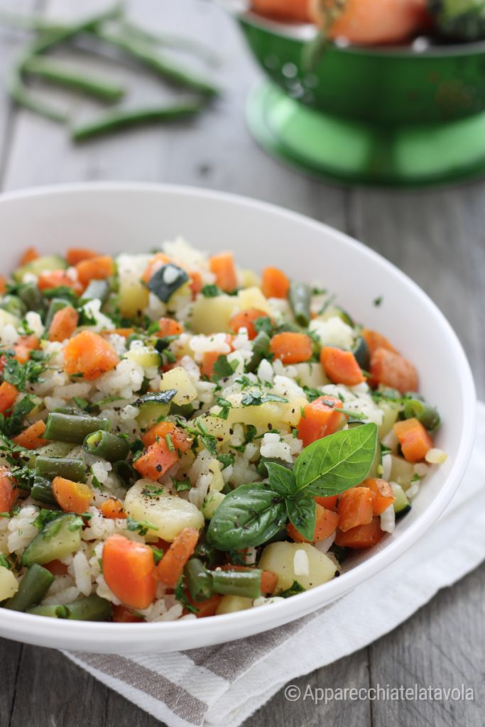 salade de riz avec légumes cuits