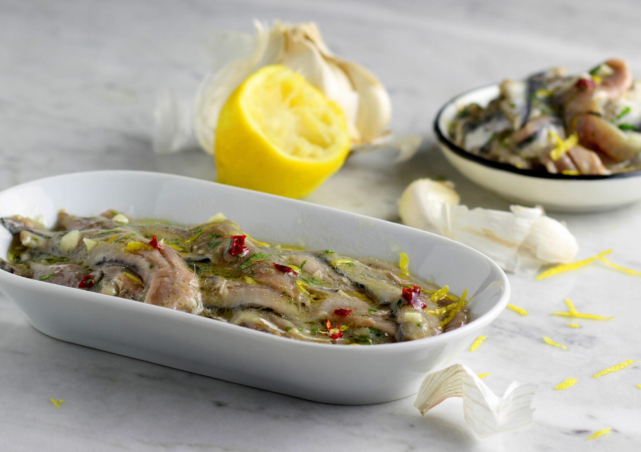 Anchois marinés avec vinaigre et citron
