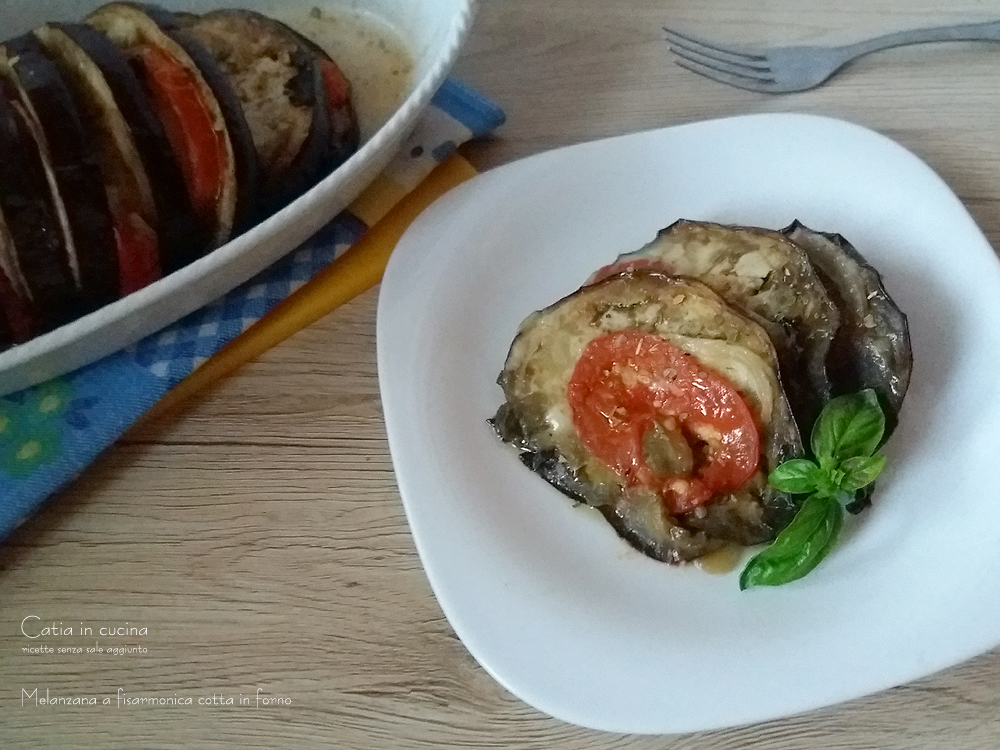 aubergine en éventail cuite au four - tranches