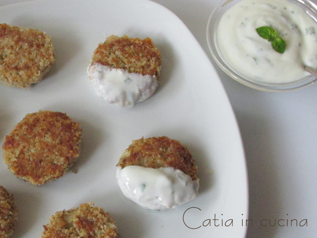 boulettes végétariennes avec sauce à la menthe