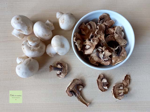 champignons frais et secs