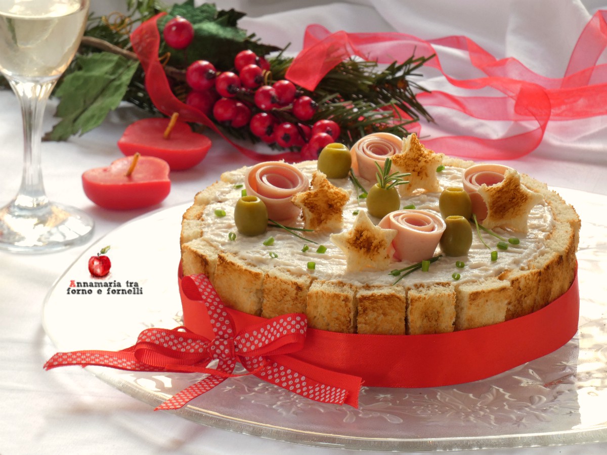 Charlotte salée au jambon et à la ricotta