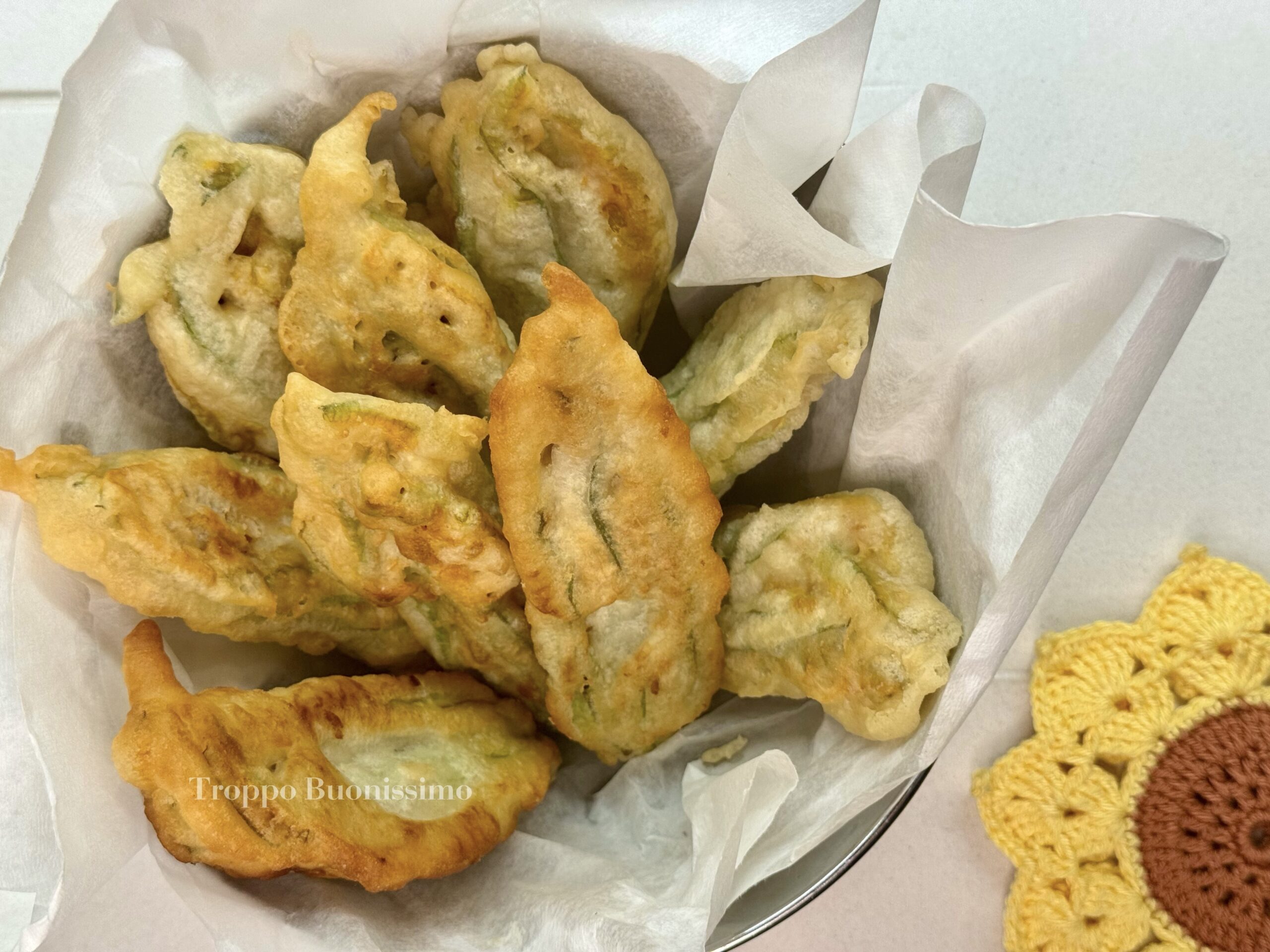 Fleurs de courgette en beignet croustillants – Recette facile et rapide