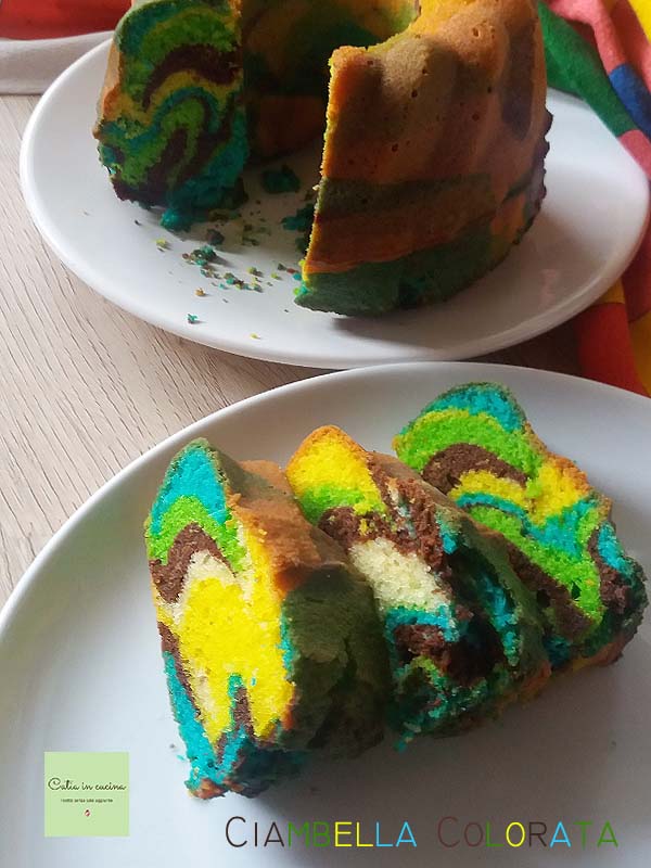 gâteau coloré anniversaire