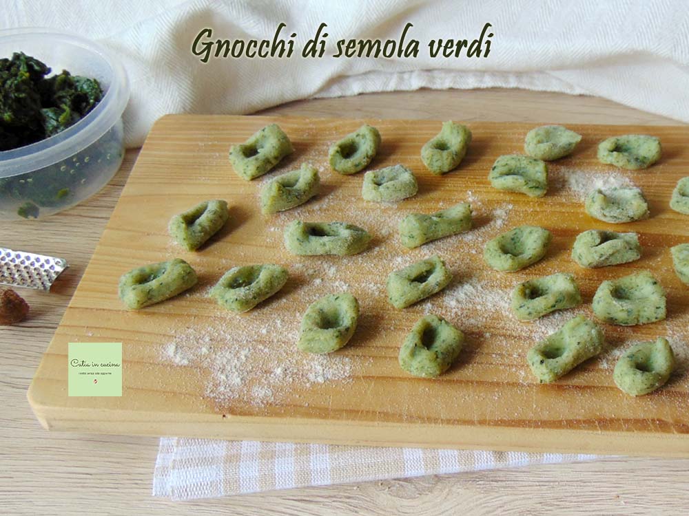 Gnocchi de semoule verts