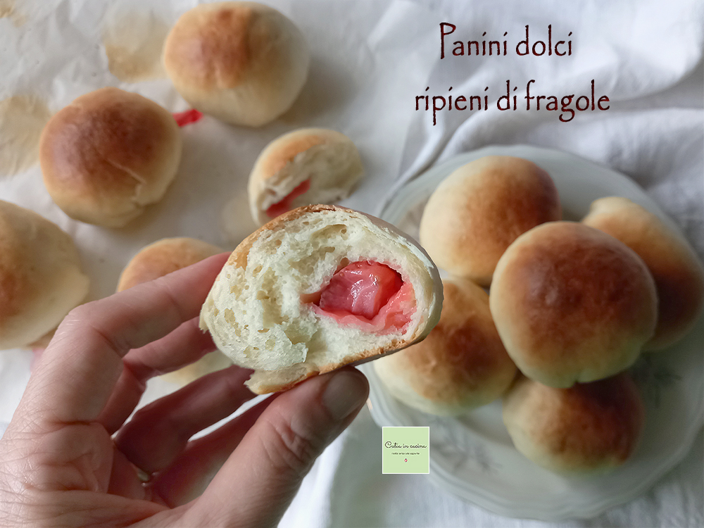 pains sucrés farcis aux fraises