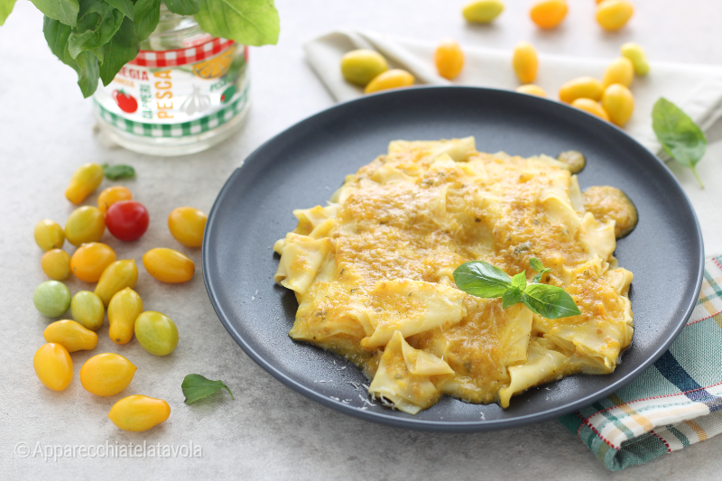 PÂTES AUX TOMATES CERISES JAUNES