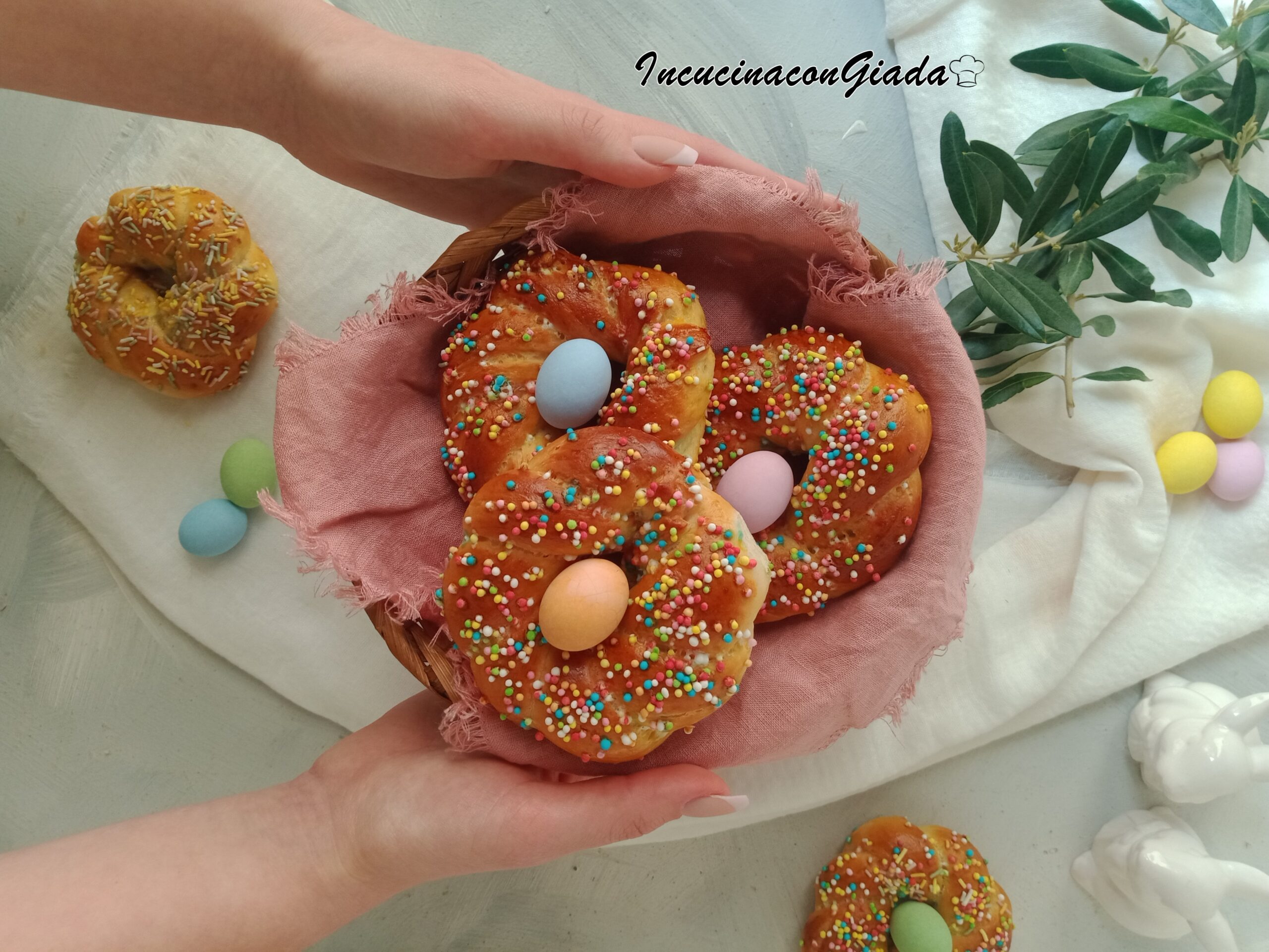 PETITS ANNEAUX DE PÂQUES