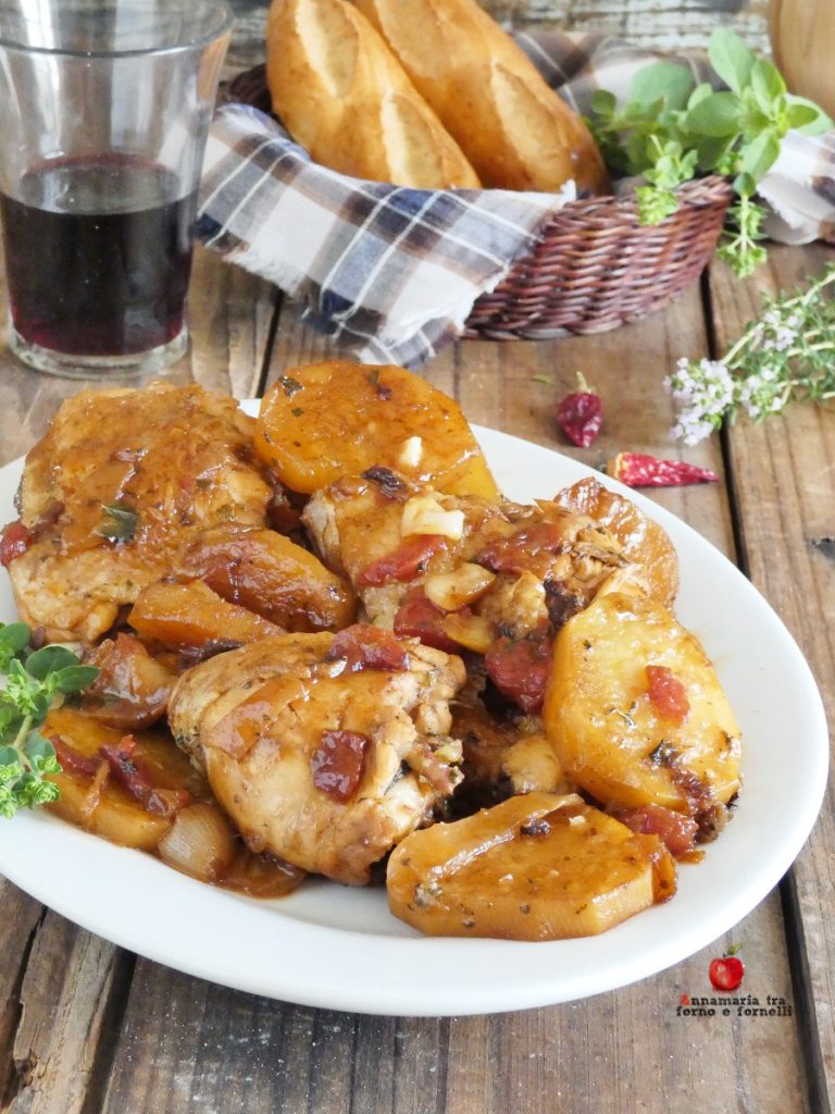 poulet à la sauce à la poêle vertical