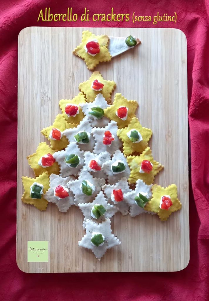 sapin de Noël de crackers décorés