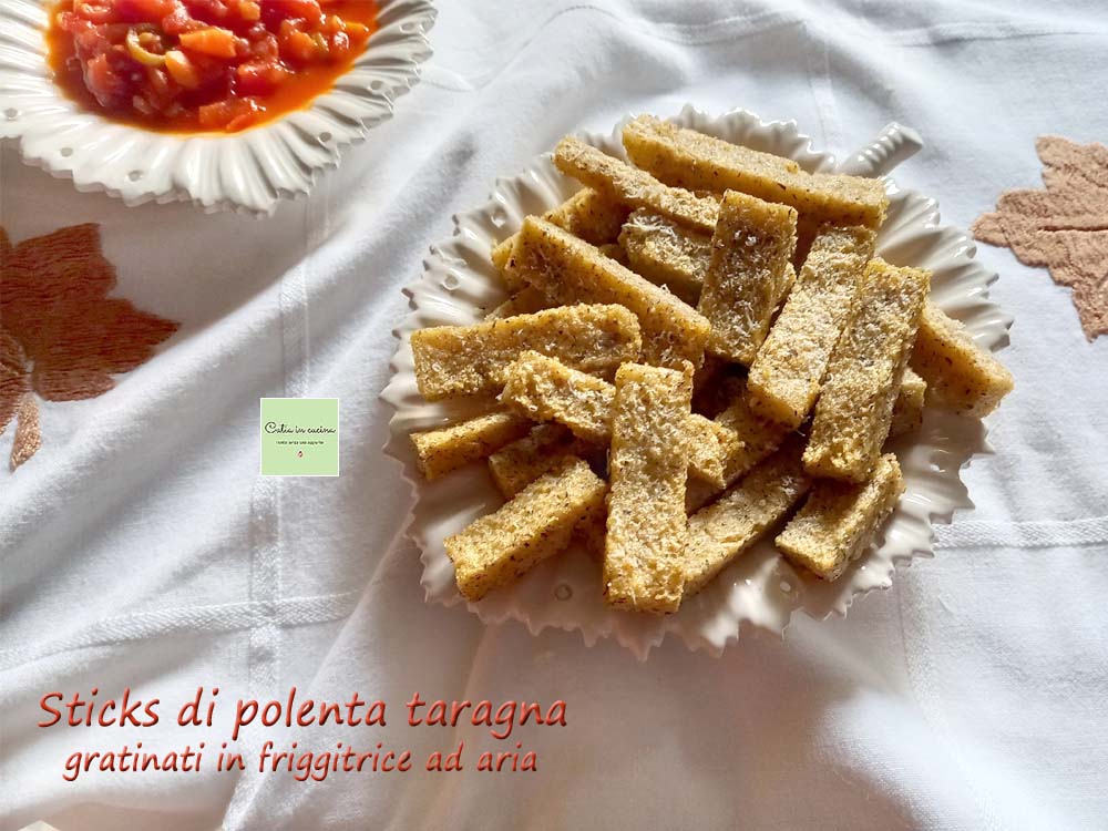 sticks de polenta taragna dans une friteuse à air