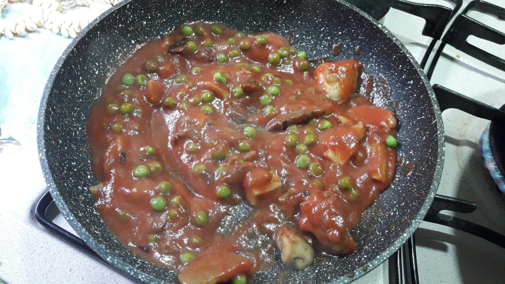 sauce petits pois et champignons