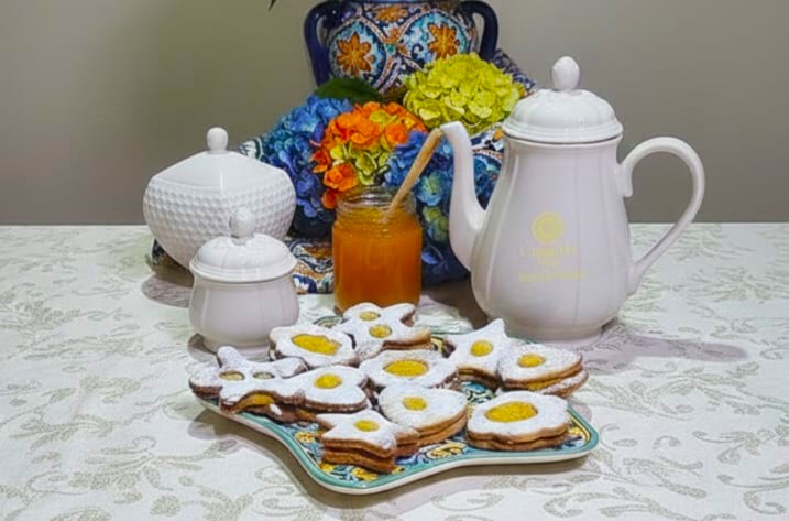 Biscuits d'épeautre fourrés à l'orange