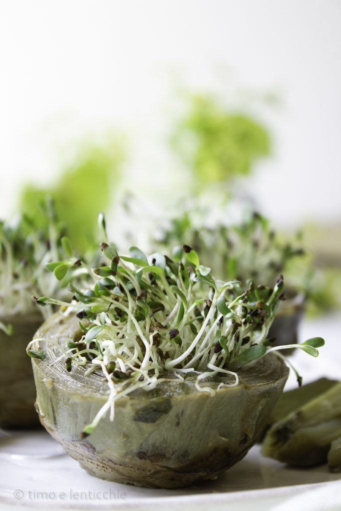 Artichauts farcis aux pousses d'alfalfa