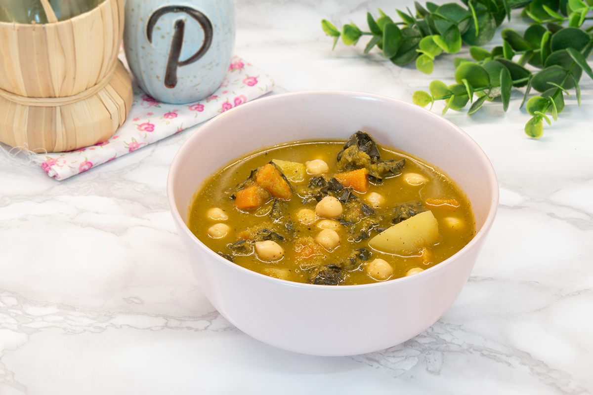 Soupe de chou noir et pois chiches