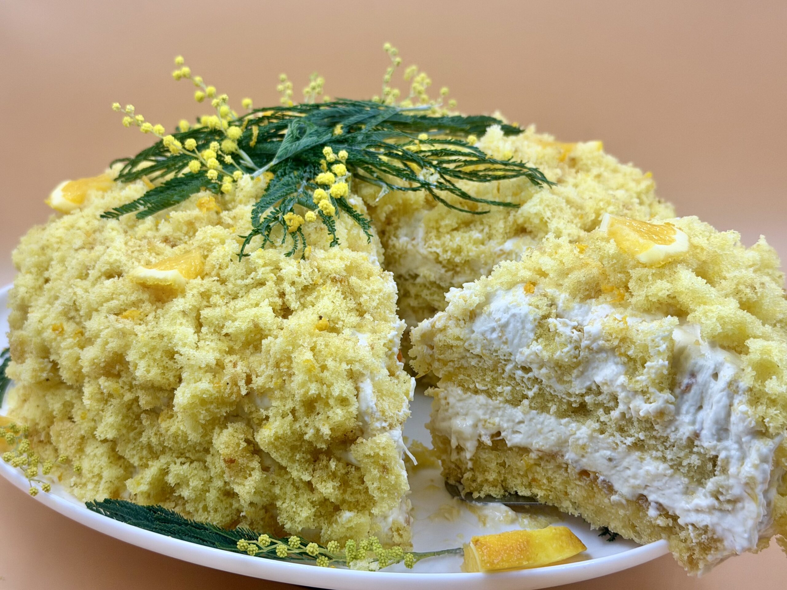 Gâteau mimosa à l&rsquo;orange : moelleux, parfumé et ultra spectaculaire