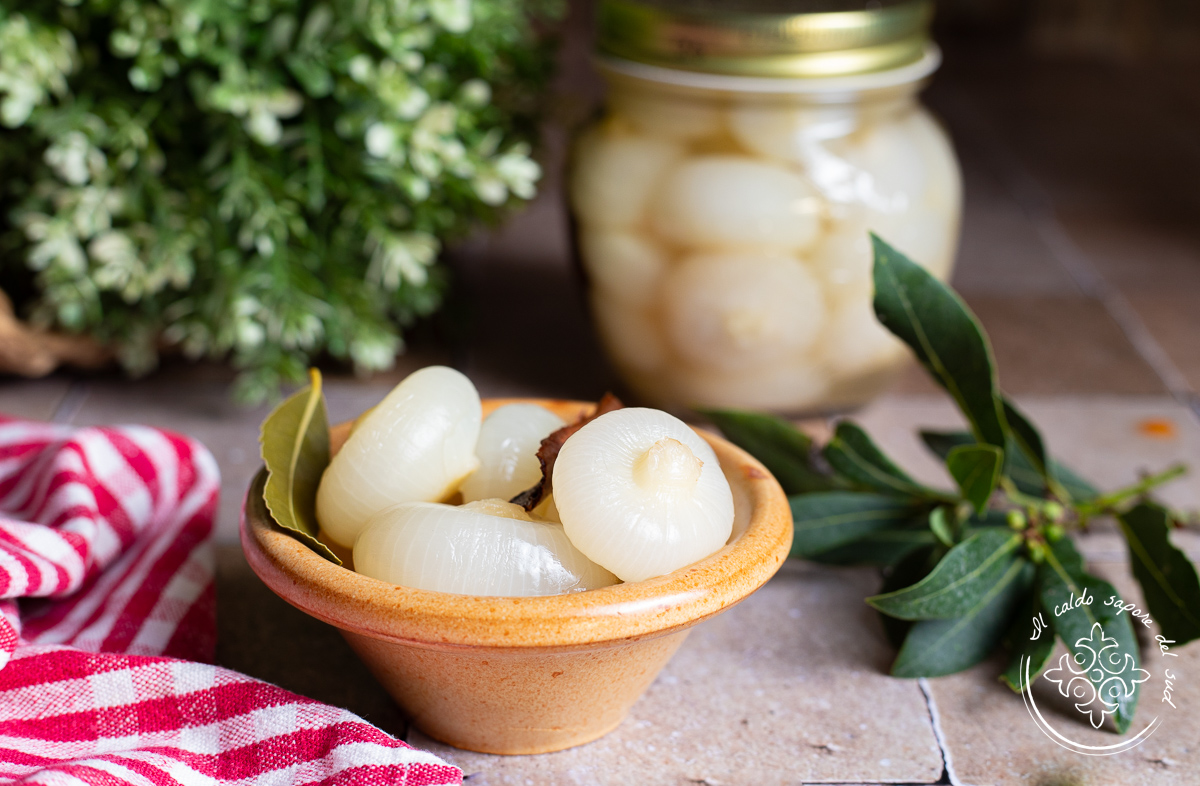 Oignons grelots au vinaigre