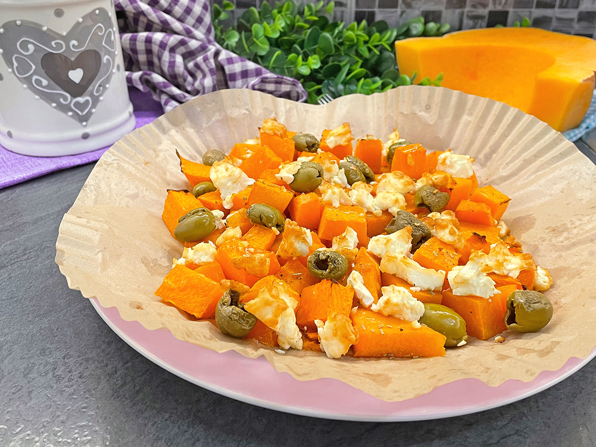 Potiron avec feta et olives à la friteuse à air