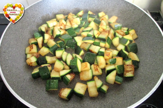 Poivrons farcis au thon et riz, Mange sans Ventre