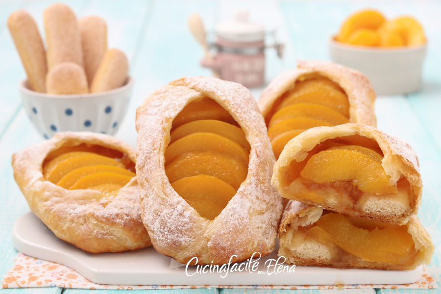 Feuilletés aux pêches