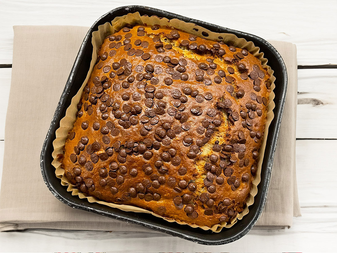 Gâteau à la banane et aux noix à la friteuse à air