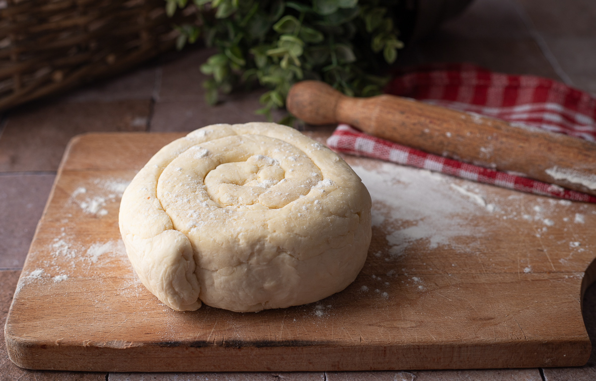Pâte feuilletée rapide maison (méthode en spirale)