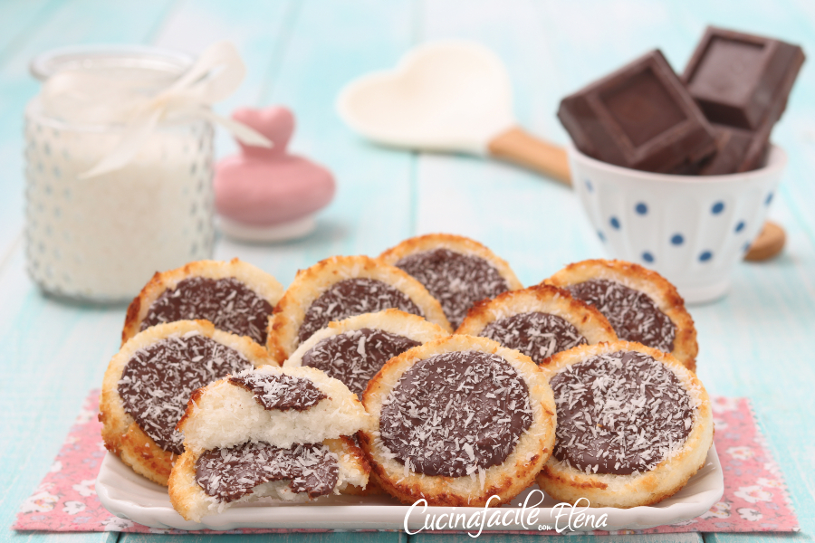 Petits gâteaux coco et chocolat