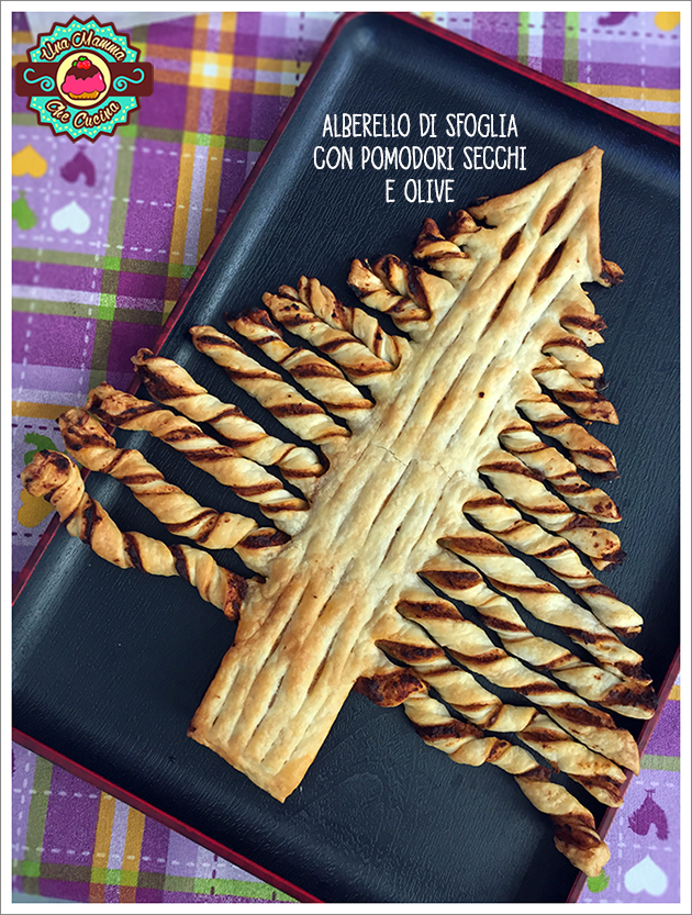 Sapin de feuilleté aux tomates séchées et olives