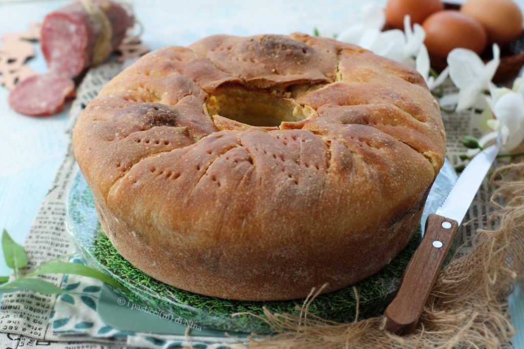 Couronne de pizza farcie à la ricotta recette traditionnelle de Pâques i pasticcini di Nina