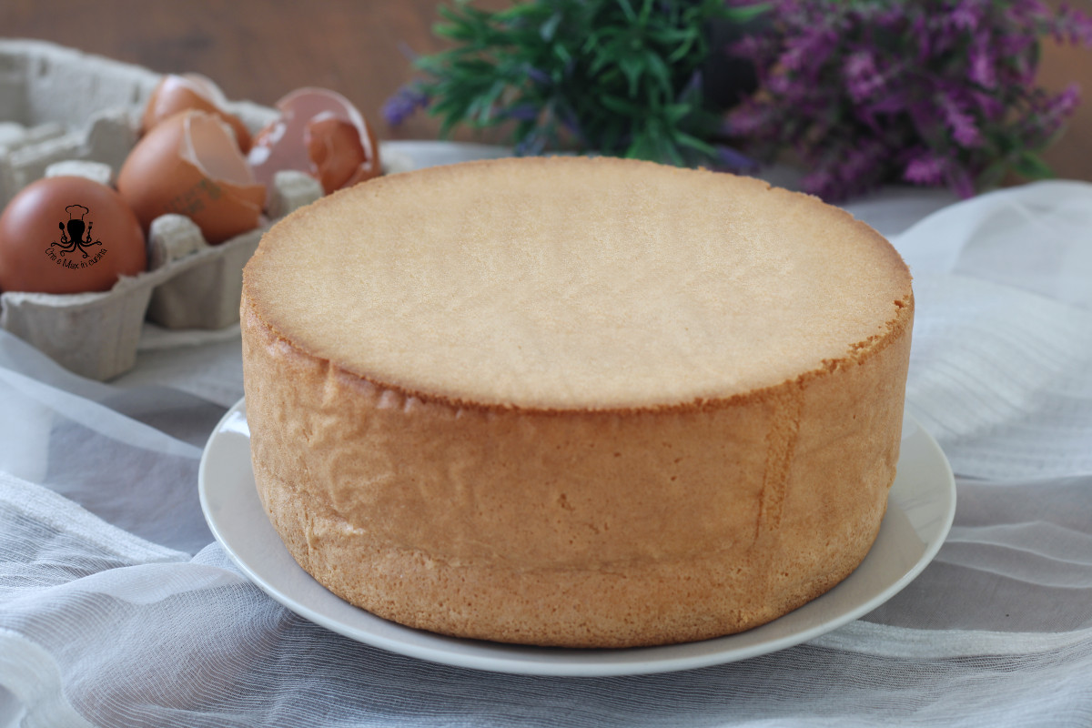 Génoise haute et moelleuse, recette classique sans levure