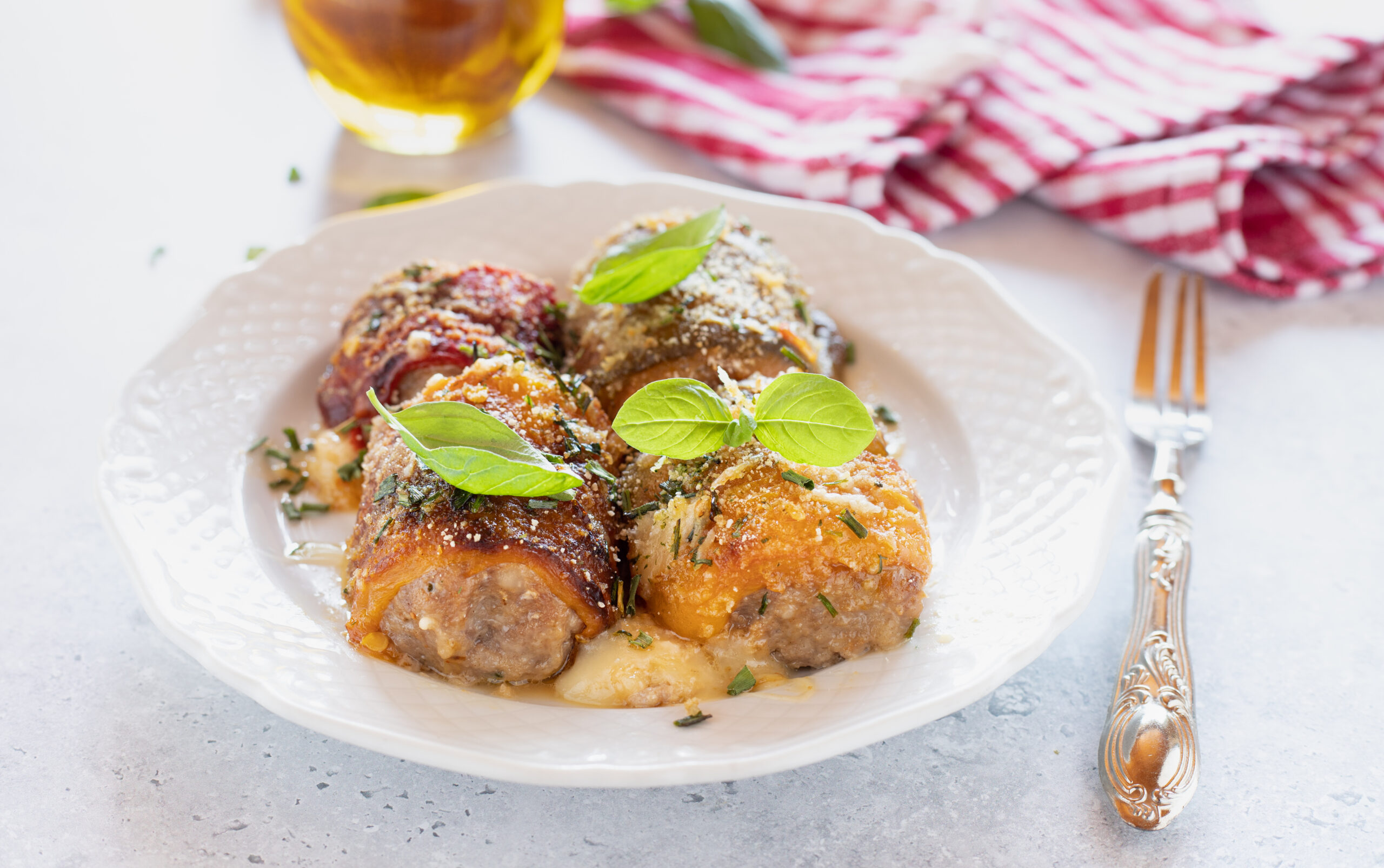 Roulés de poivrons à la viande