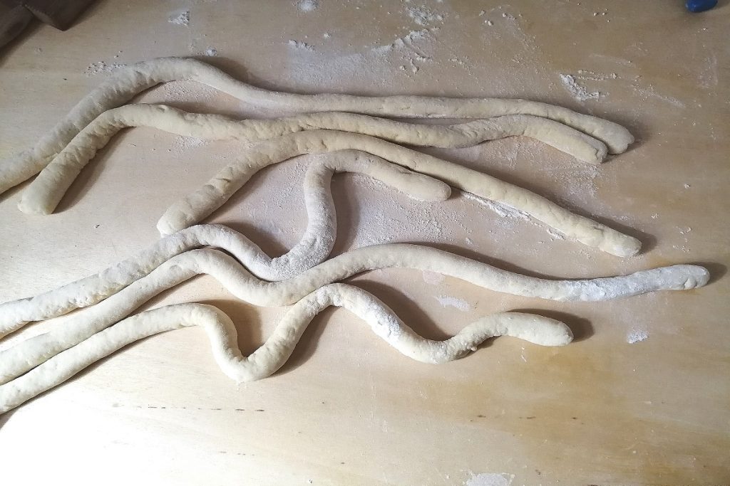 Façonnage et cuisson des gnocchis