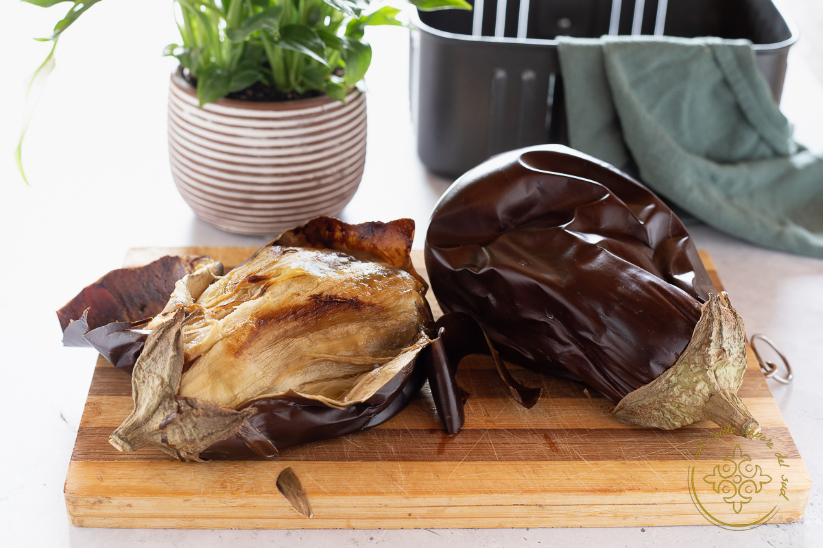 Aubergines entières cuites à la friteuse à air