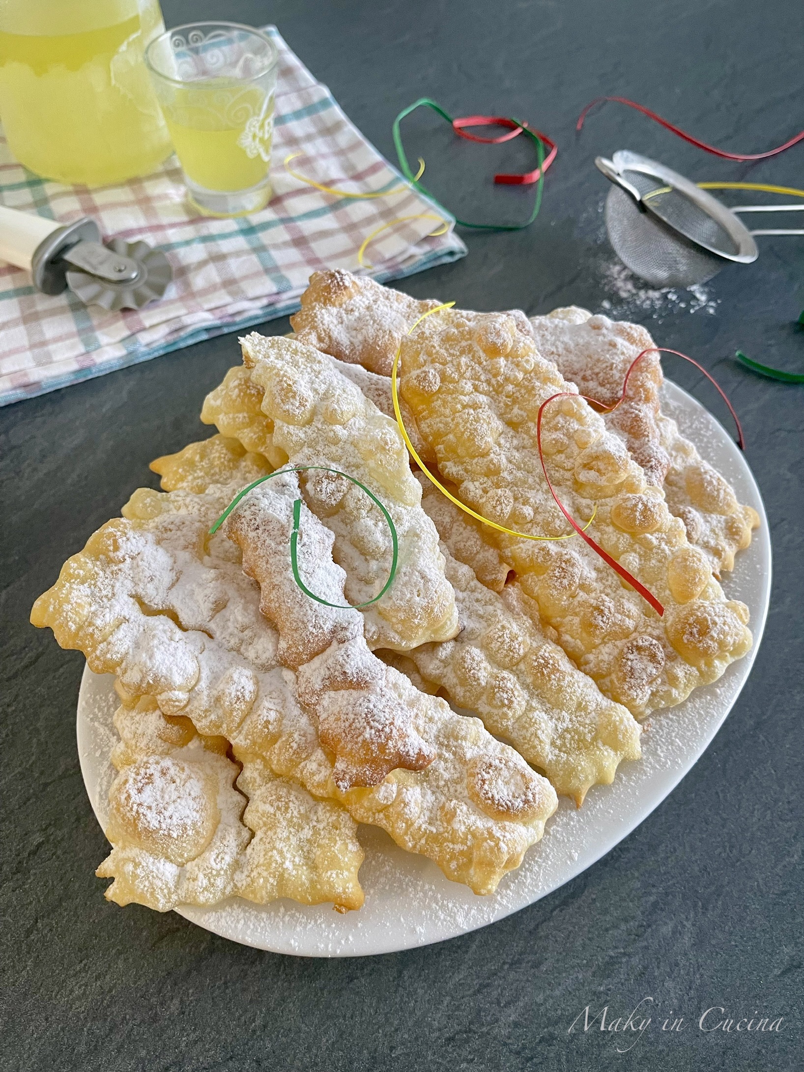 Chiacchiere au limoncello