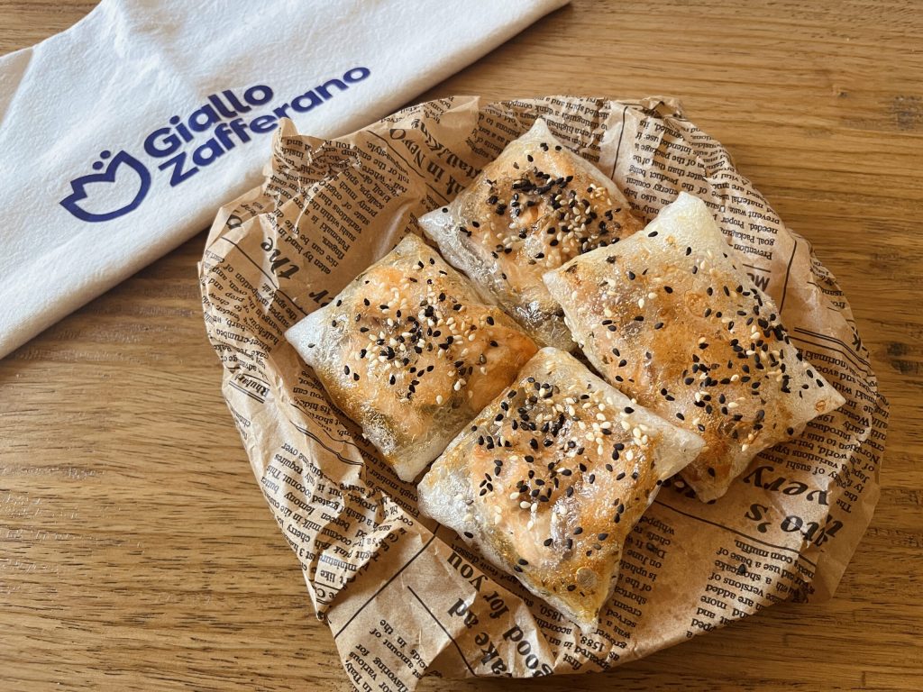 Feuilles de riz au saumon