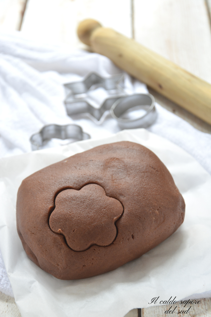 Pâte sablée au cacao avec semoule remoulue