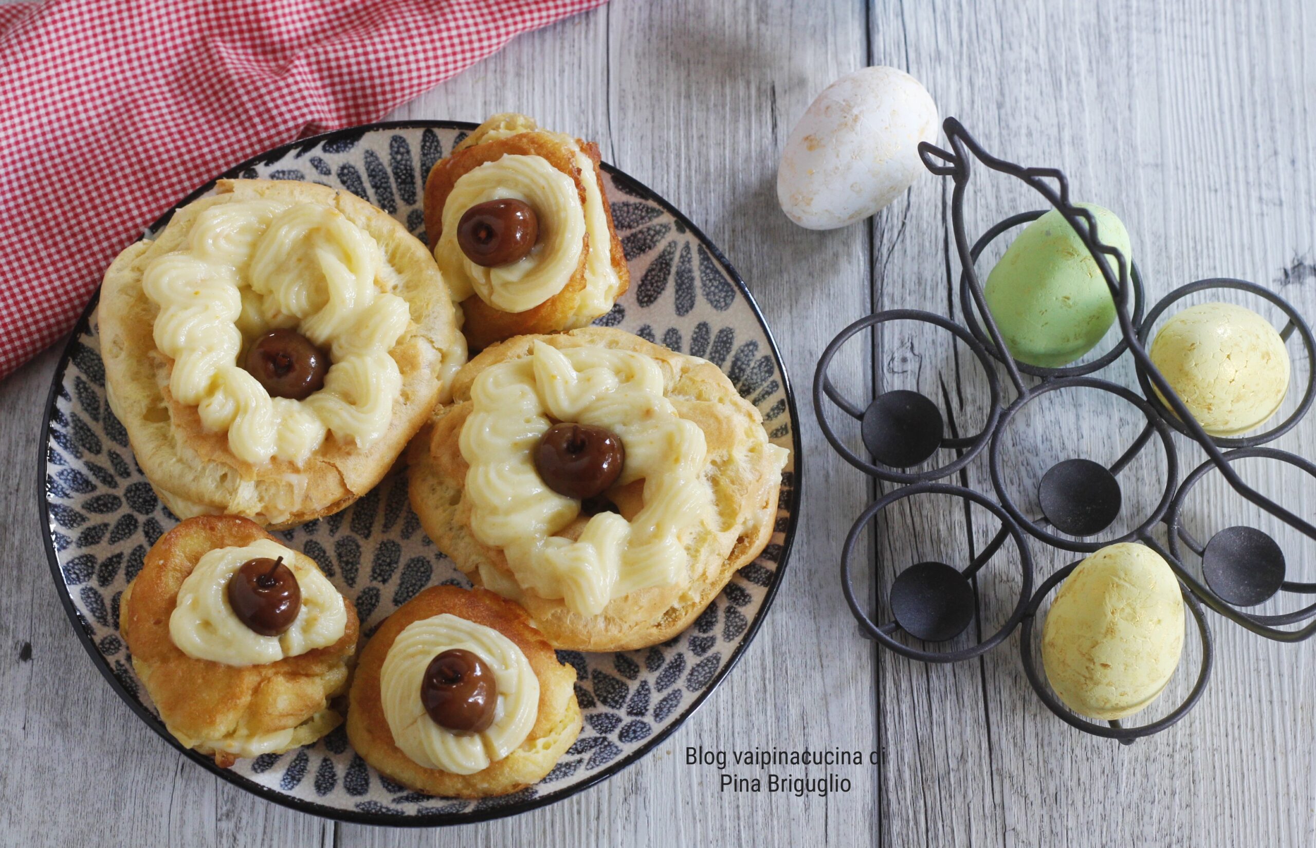 Sfince de la Saint-Joseph à la crème