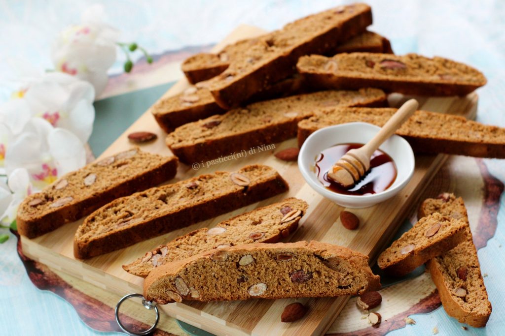 marzallette calabraises mostaccioli moelleux au miel douceurs traditionnelles de Calabre i pasticcini di Nina