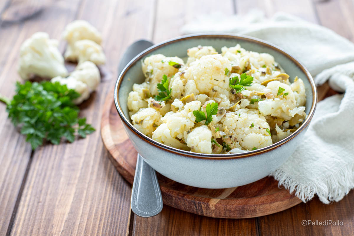 Salade de chou-fleur simple et savoureuse